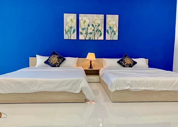 Charming And Spacious Beach Homestay 4 Rooms 1 Pool Entire Palace