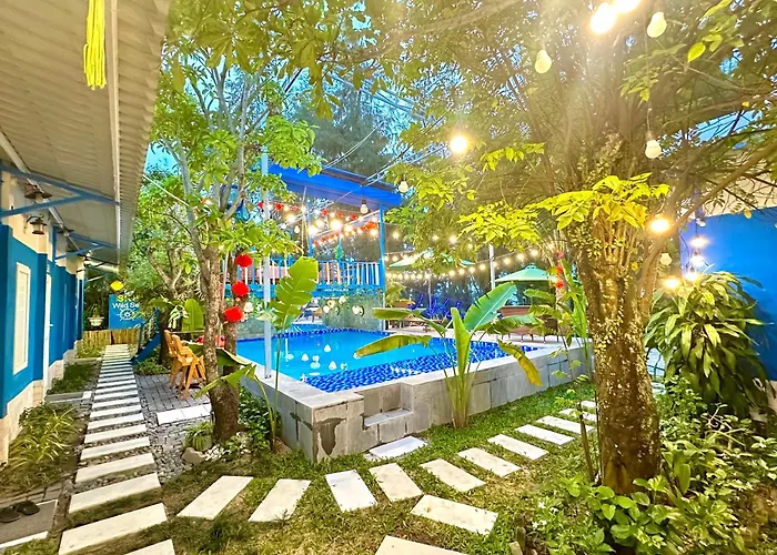 Charming And Spacious Beach Homestay 4 Rooms 1 Pool Entire Palace